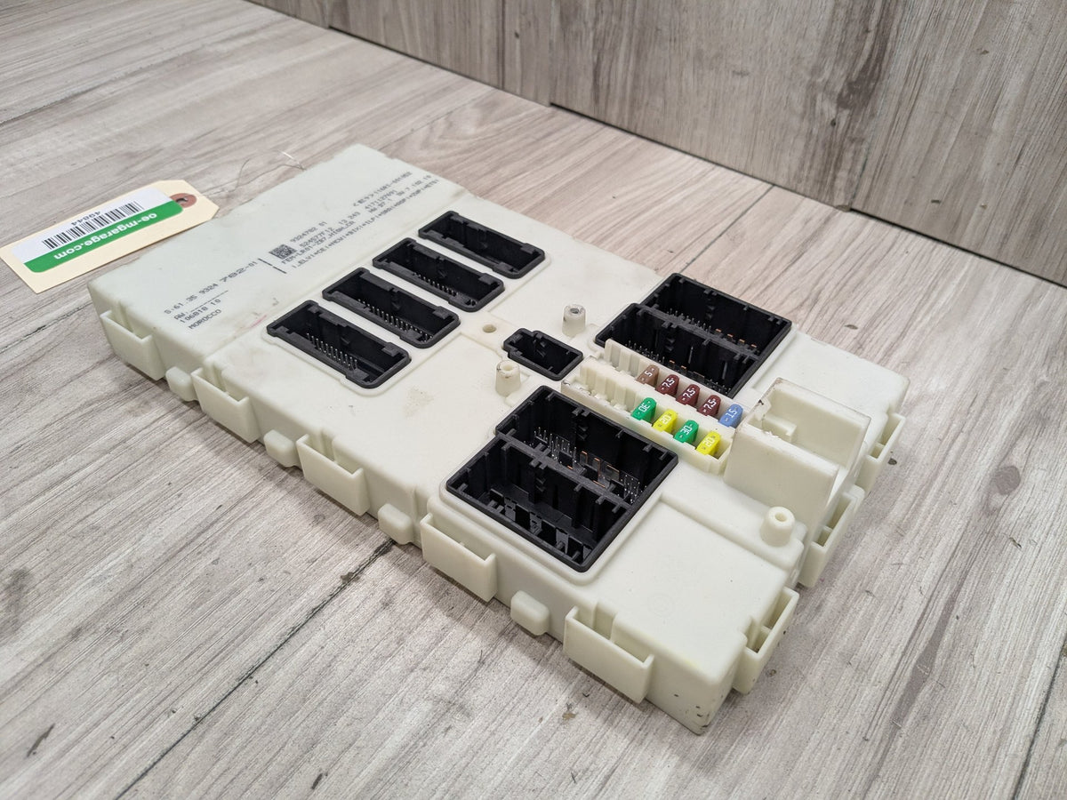 2014 BMW 428i F32 Bdc Body Domain Fem Control Module 9324782 OEM