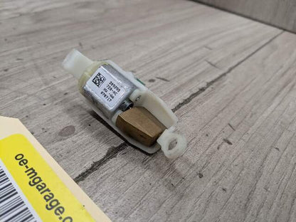 16-23 OEM BMW F90 G12 G16 G30 Steering Wheel Vibration Damper Generator 7856691