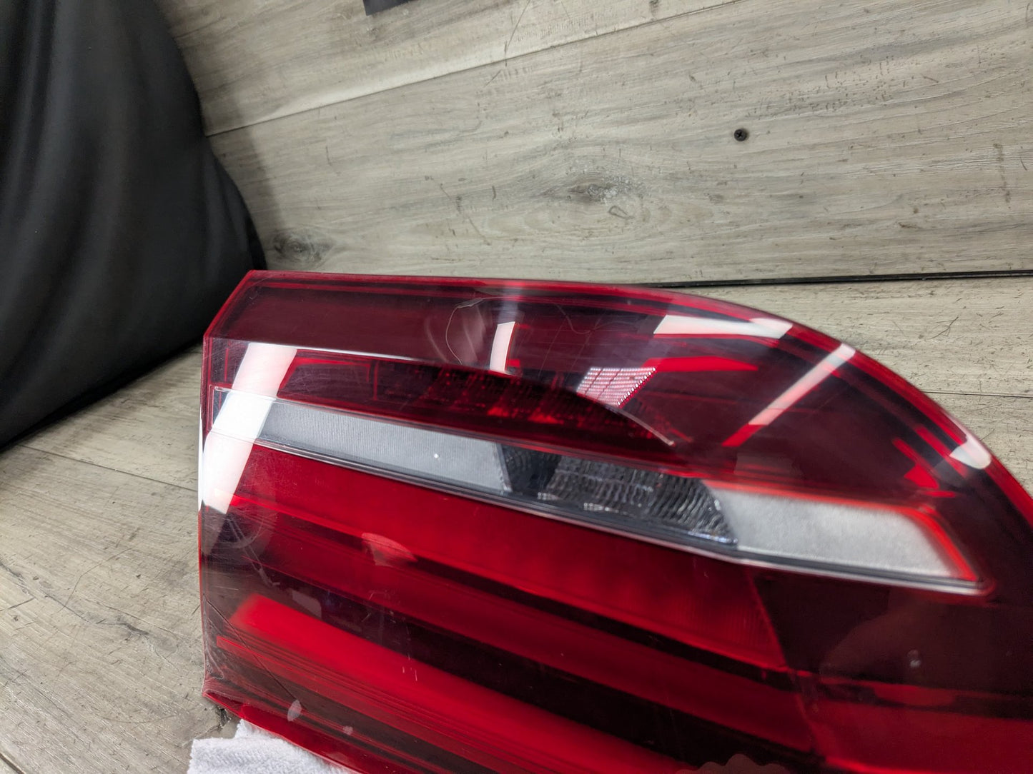 14-18 OEM BMW F15 F85 X5 X5M Rear Right Passenger Trunk Inner Stop Tail Light
