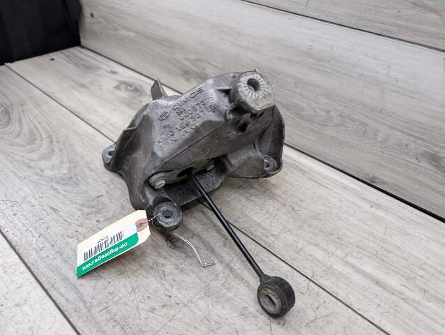 OEM AUDI A4 A5 A6 A7 Q5 Q7 Engine 2.0L EA888 Gen3 Left Motor Mount Bracket