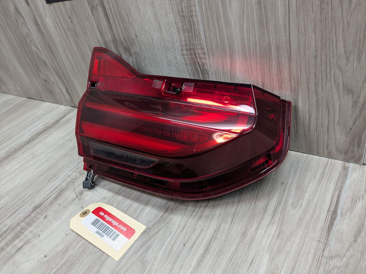 16-19 OEM BMW G11 G12 740 750 Rear Left Driver Side LED Inner Stop Tail Light