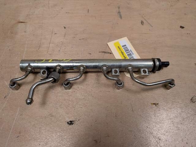 PRE-LCI OEM BMW G12 750 G30 M550 Engine N63R Right Fuel Injector Rail Lines 5-8