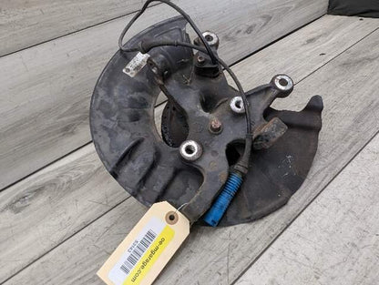 1996 - 2003 BMW Z3 E36 Front Right Passenger Spindle Knuckle w/ Bearing 1092080 M54B25O0