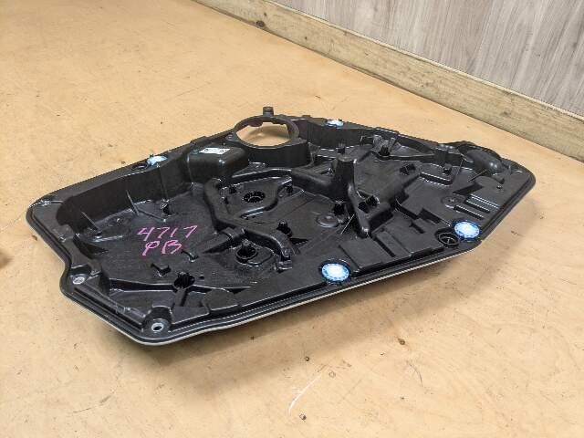 18-24 OEM BMW G01 X3 Rear Right Passenger Door Panel Window Regulator Assembly