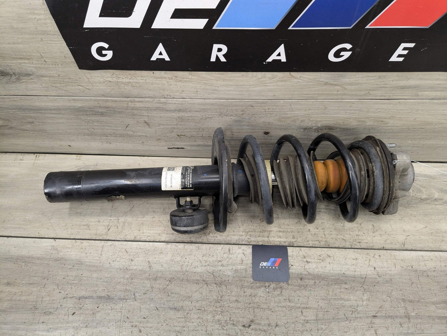 18-25 OEM BMW G01 G02 X3 X4 M40iX Front Right Passenger Spring Strut Shock