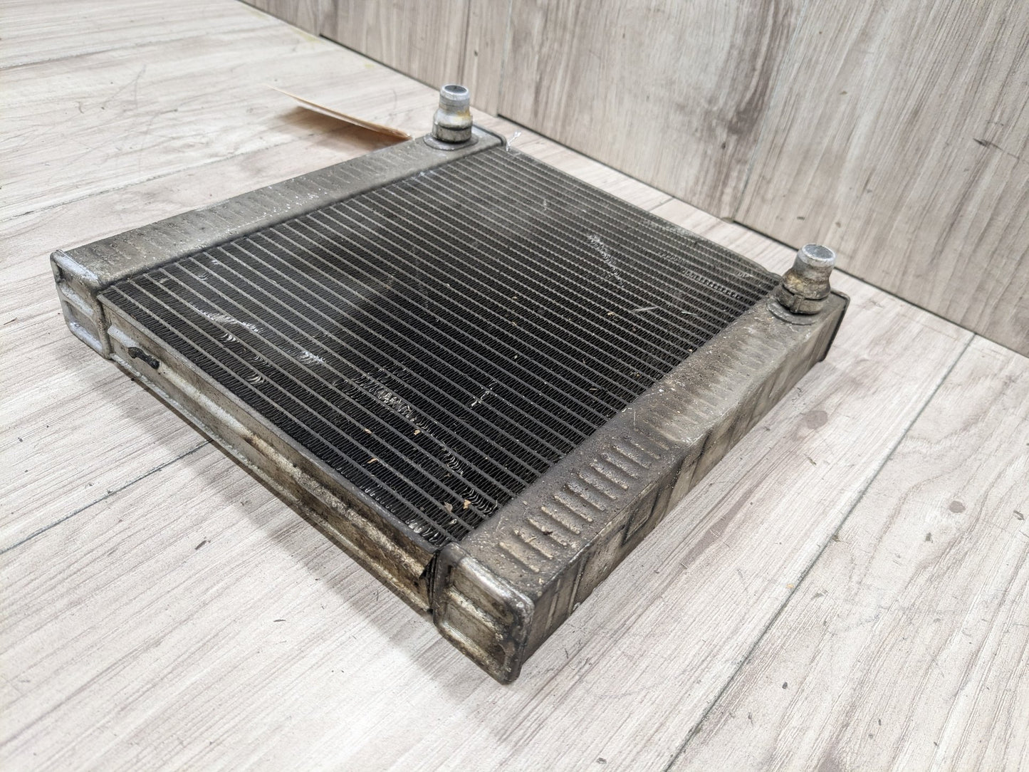 2016 BMW 750i G12 Left or Right Secondary Auxiliary radiator 8620207 OEM BMW F90 G12 G30 G45 Left Right Secondary Auxiliary Coolant Remote Radiator