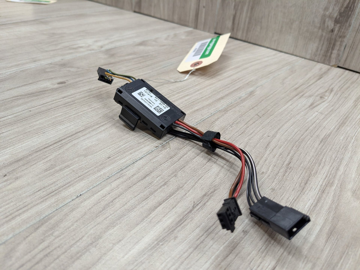 06-13 OEM BMW E70 E71 X5 X6 Steering Wheel Heater Control Module