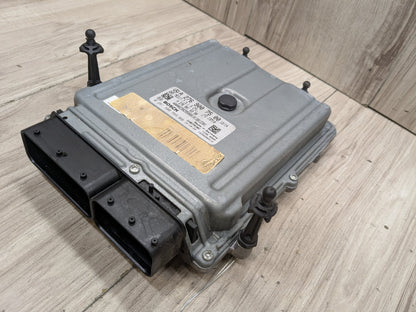 2015-2021 Mercedes-Benz W205 C43 Engine Motor ECU DME Computer Module A2769007500