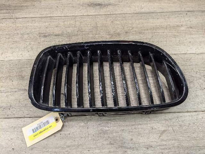 11-13 OEM BMW F10 528 535 550 Front Right Side Bumper Chrome Grille Insert*