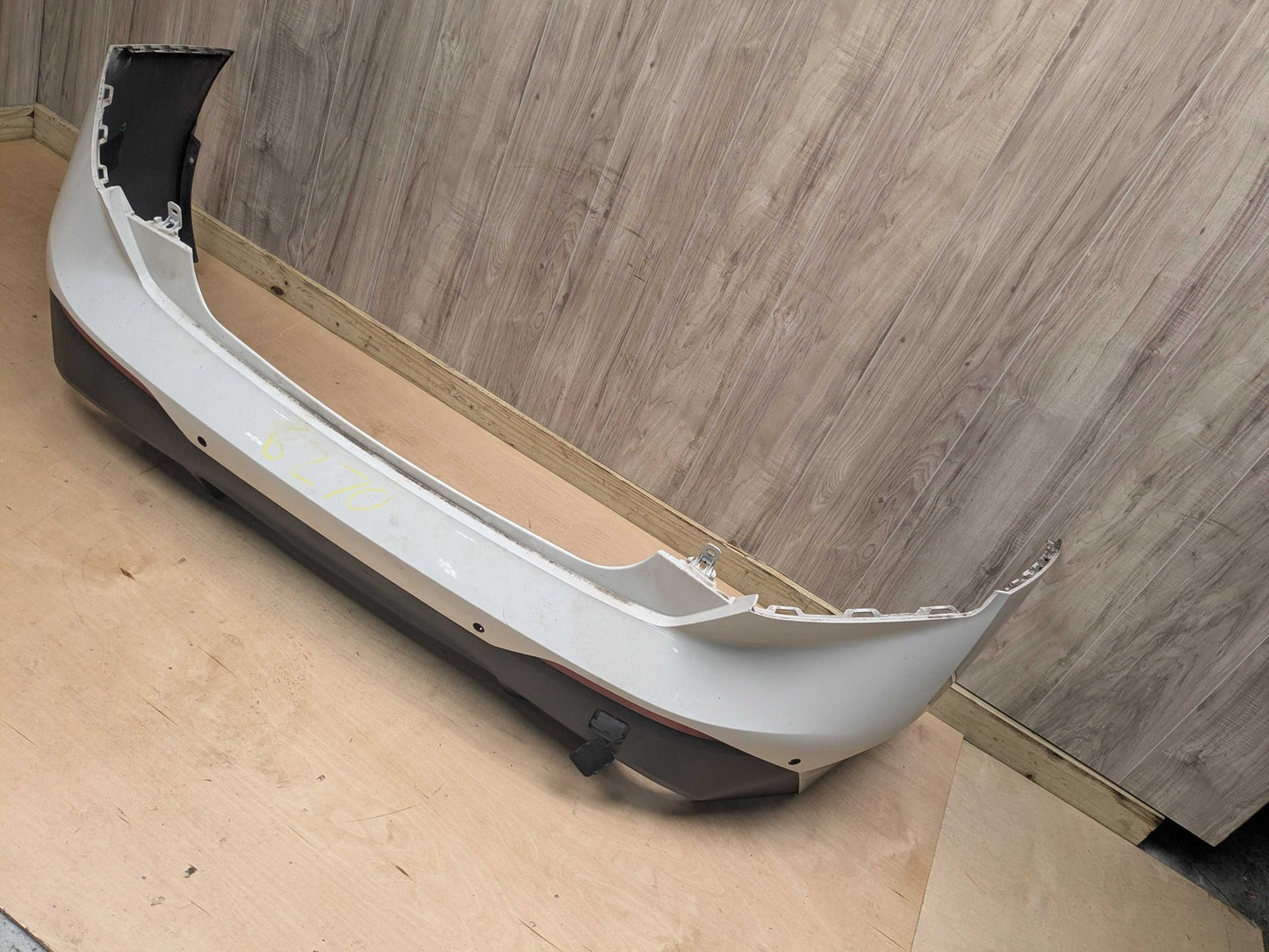 22-24 OEM BMW G42 230i 230iX B48 Rear Bumper Cover Panel w/ Diffuser White 300 ALPINWEISS III (300)