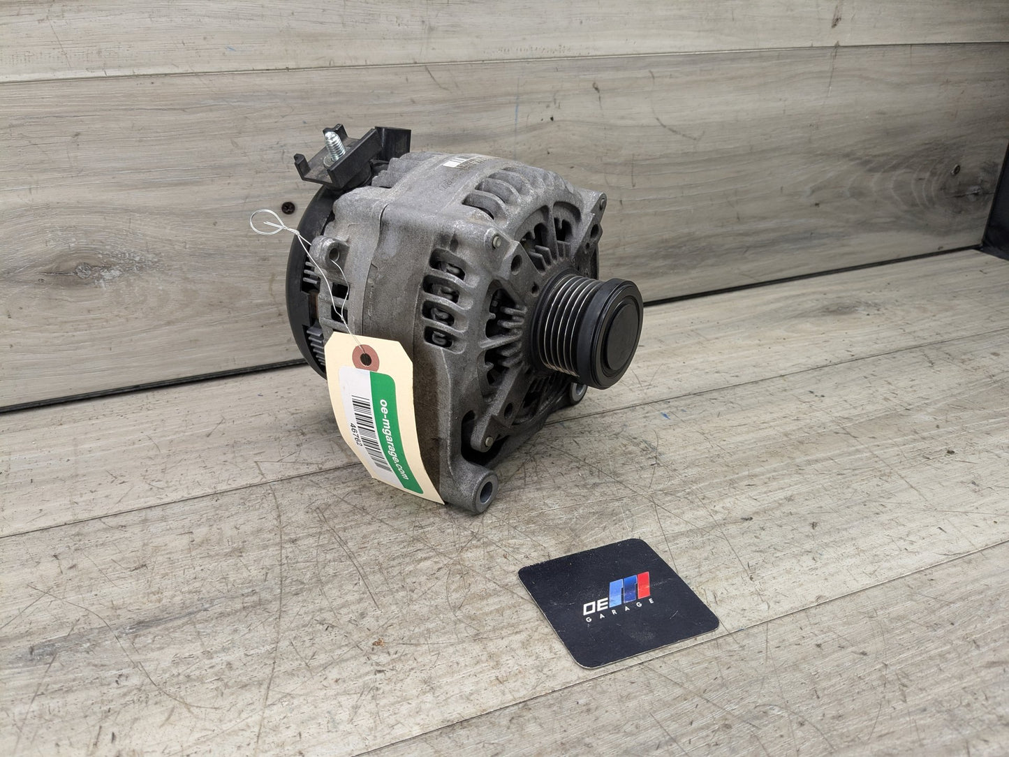 OEM BMW E84 F10 F22 F25 F30 F32 F36 N20 N26 Charging Alternator Generator 210A