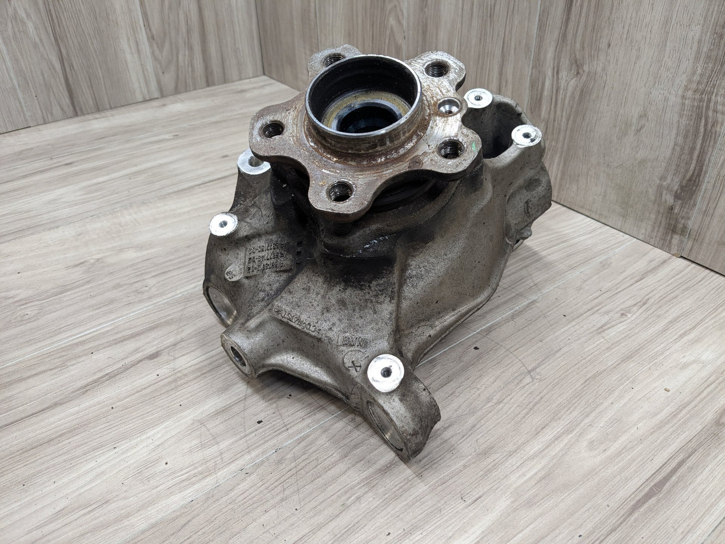 19-25 OEM BMW G20 G22 G23 FRONT Right Passenger Hub Spindle Knuckle Bearing AWD