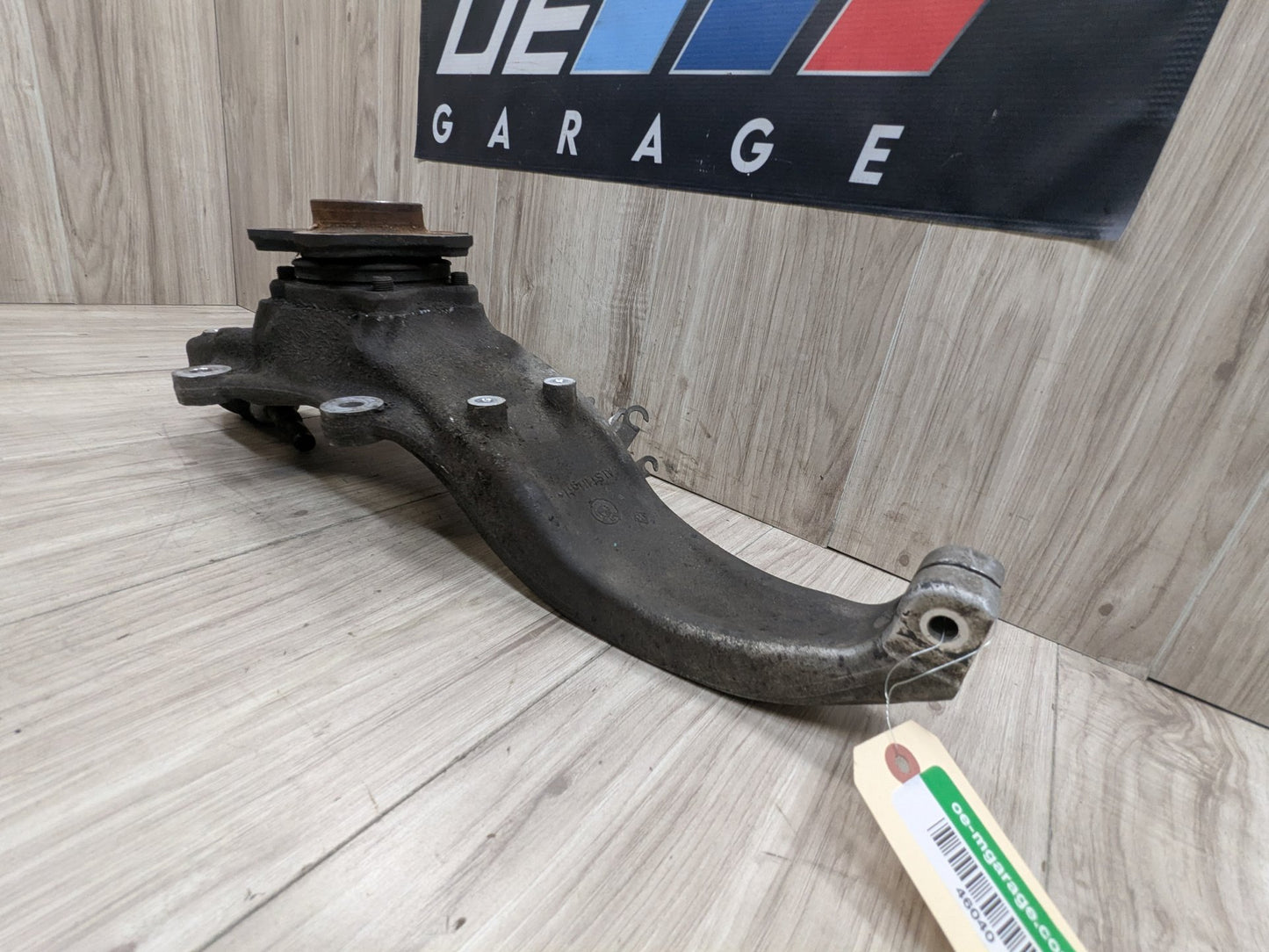 OEM BMW G30 530 540 M550 AWD Front Left Driver Hub Spindle Knuckle Wheel Bearing