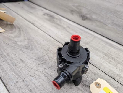 16-19 OEM BMW G11 G12 G30 M550 750 M760 Auxiliary Electric Coolant Water Pump