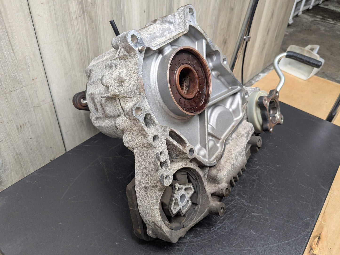 2014 BMW 335i Transmission Transfer Case 164279k 7505374