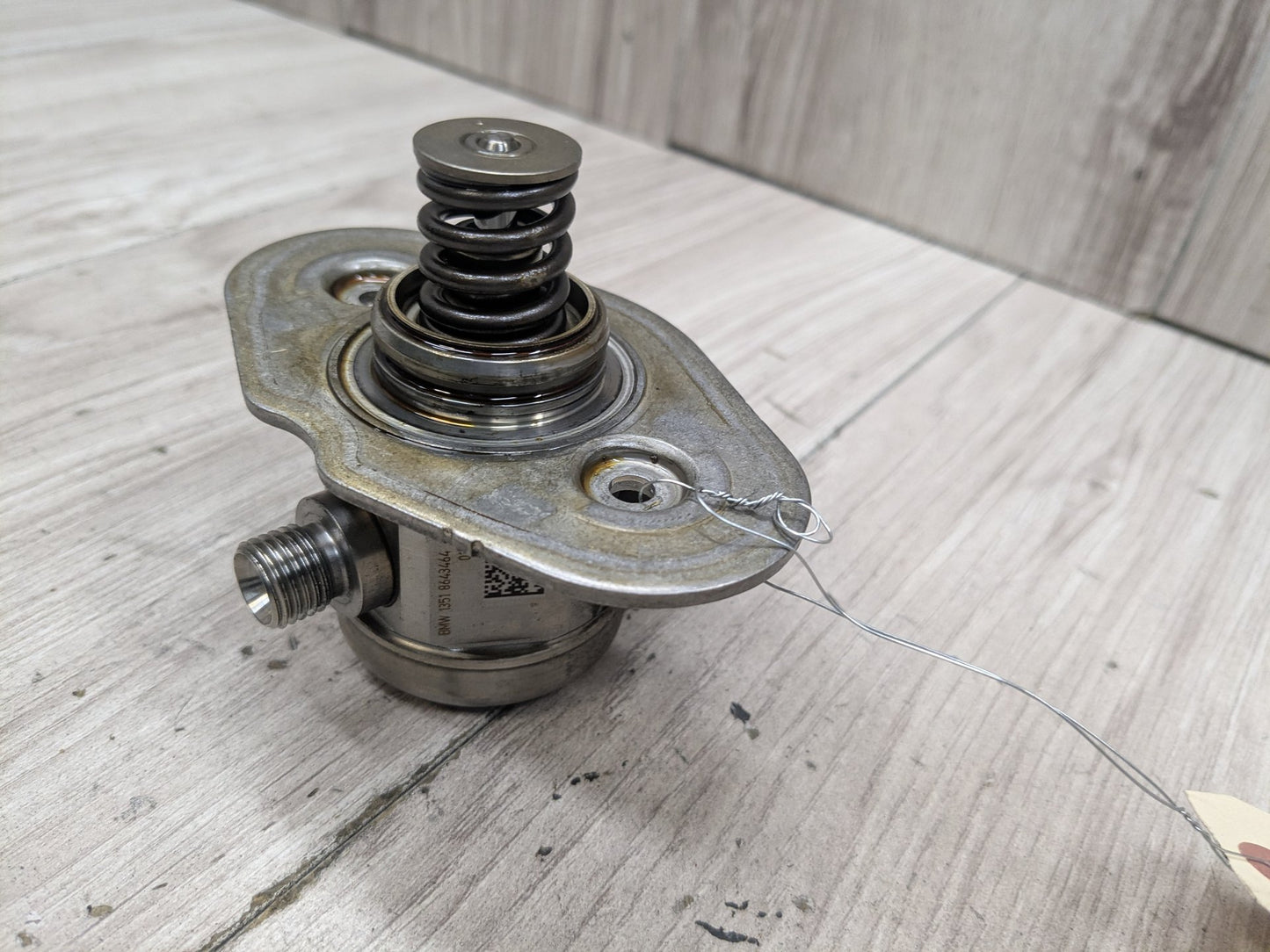16-20 OEM BMW G11 G12 750 G30 M550 Engine N63R HPFP High Pressure Fuel Pump 5-8
