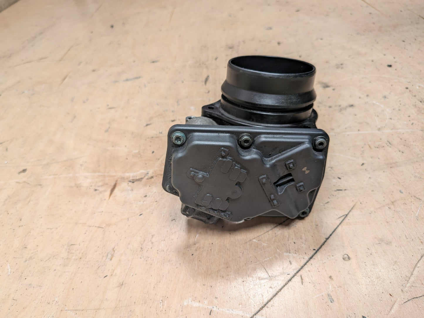 2016-2022 OEM BMW F39 F44 F48 F90 G05 G12 750 G30 M550 M8 Engine B46 N63 S63 Throttle Body