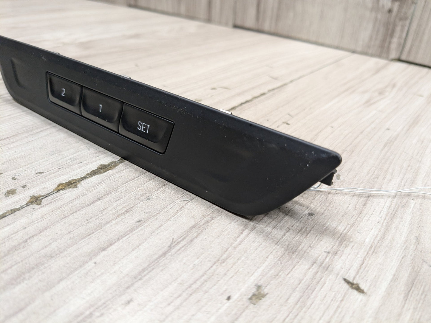 OEM BMW F90 M5 G30 530 540 M550 Front Right Passenger Seat Memory Switch Button
