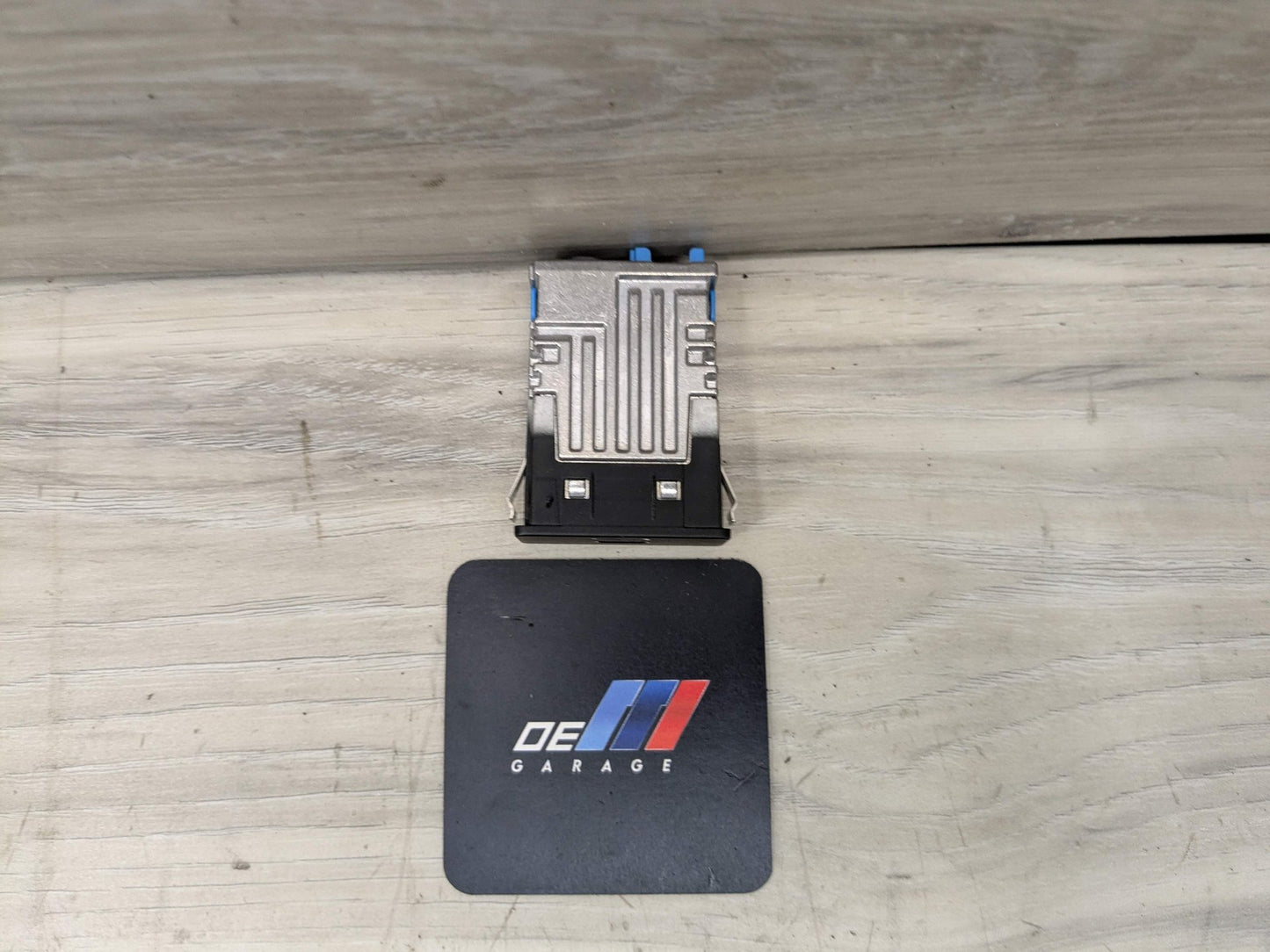 OEM BMW F44 F48 F97 G01 G05 G12 G20 G30 G80 USB Dual Type C Charger Port Socket