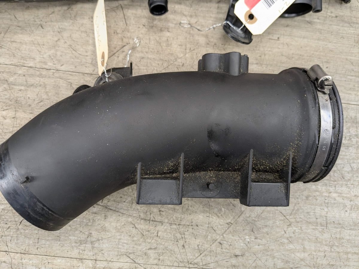 09-19 OEM BMW F12 F13 F15 F16 X5 X6 Front Intercooler Upper Charge Pipe PAIR