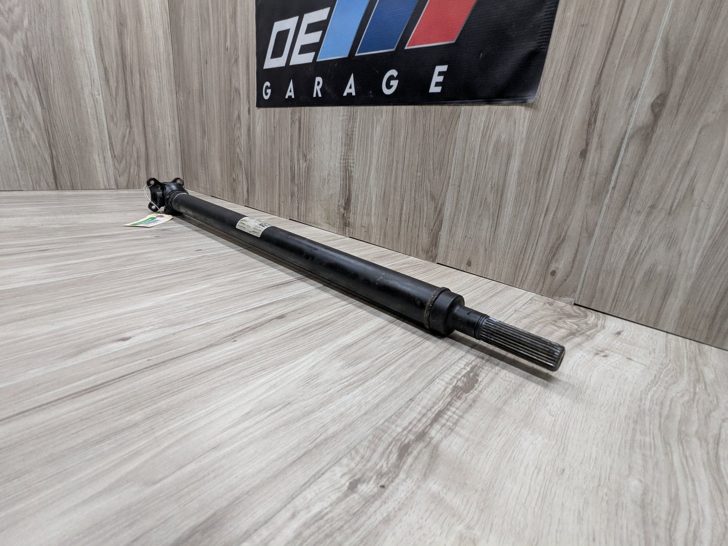 2019 BMW 330i G20 Front Propeller Driveshaft Drive Shaft 9425911 OEM BMW G12 G20 G30 F90 X3 X4 X5 M5 M8 Sedan Drive Shaft Driveshaft Front Output