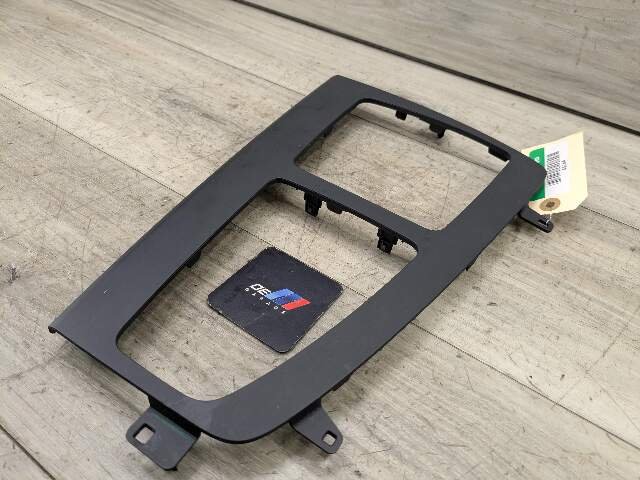 18-20 OEM AUDI Q5 SQ5 Front Center Console Shifter Cover Panel Trim Black