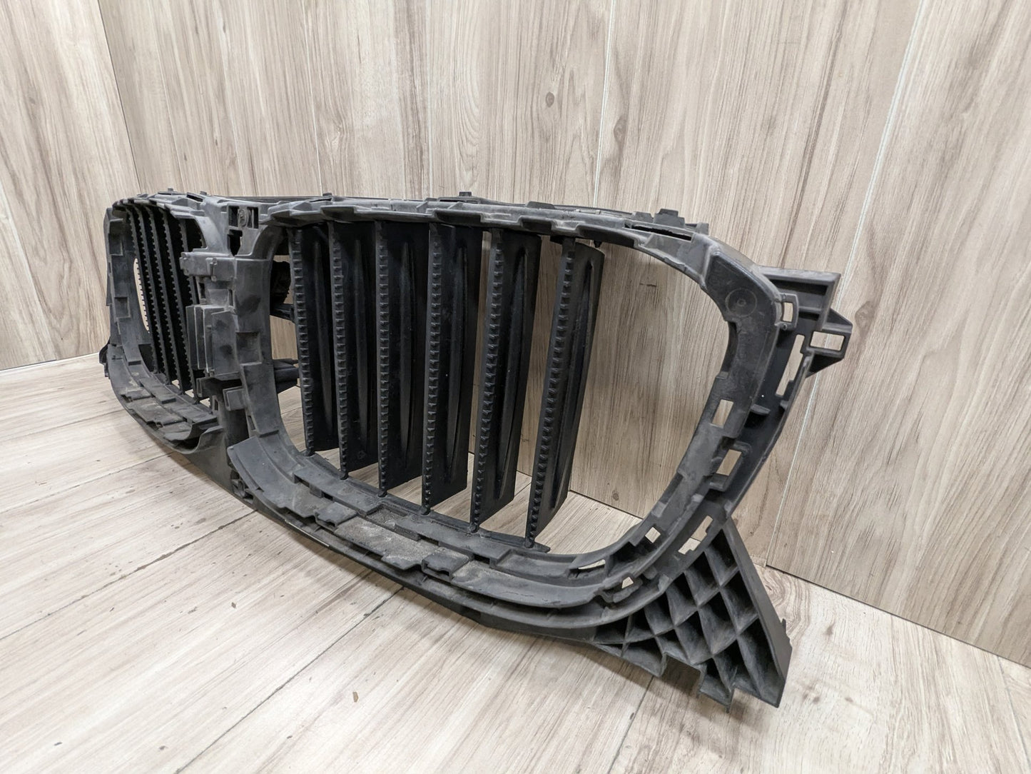 2019 BMW X3 G01 Front Bumper Radiator Air Flap Shutter 7497227