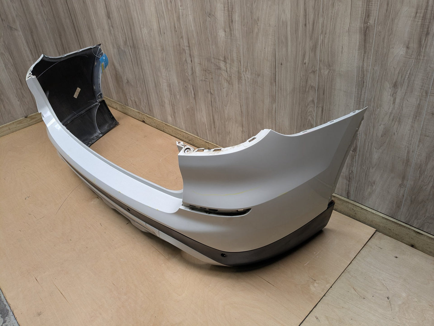 18-21 OEM BMW G01 X3 30i 30iX X LINE Rear Bumper Cover Panel w/ Diffuser ALPINWEISS III (300)