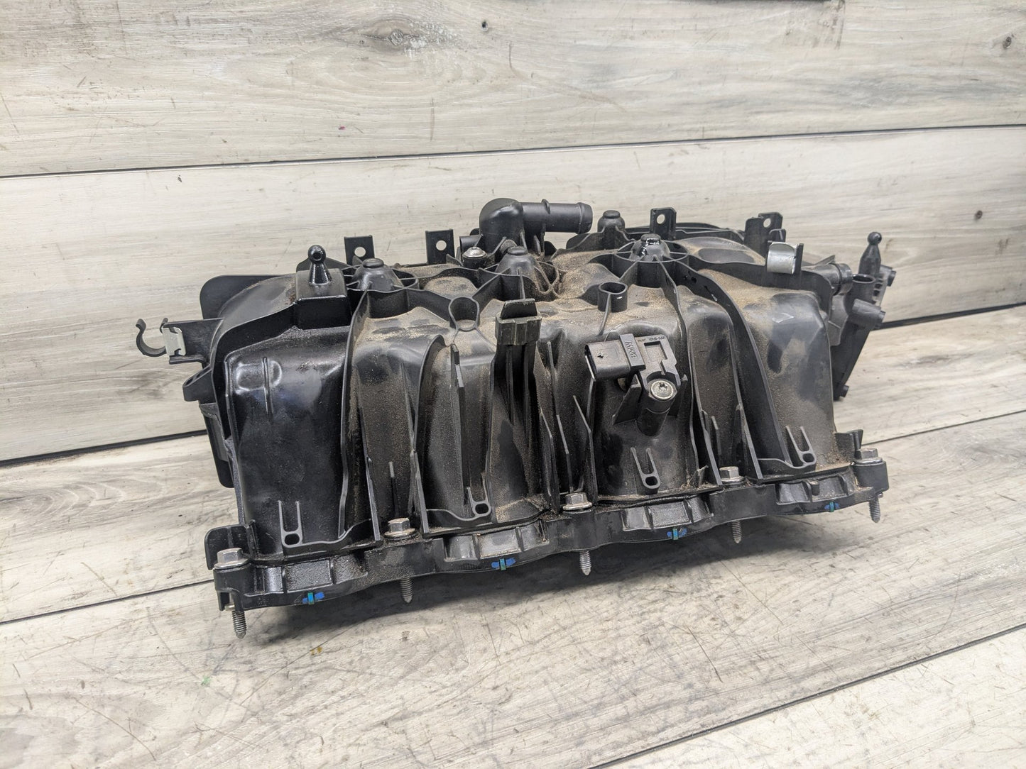 OEM BMW G01 G20 G26 G30 230 330 430 530 X3 Engine B46 Intake Manifold 8647975