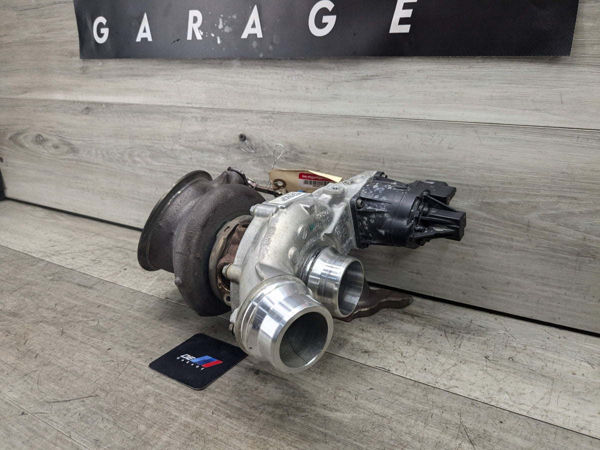 OEM BMW G01 G05 G20 G26 G42 G30 330 430 Engine B46 Turbo Charger w/ Manifold 88k