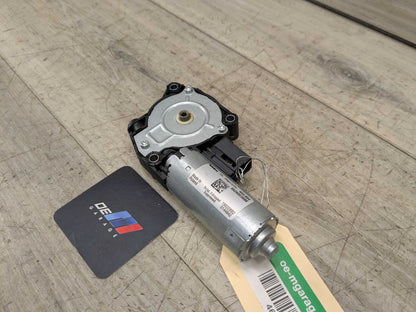 2020 BMW M340i G20 Sunroof Sun Roof Glass Motor 7424804 OEM BMW G20 G22 G26 G42 G80 G82 G87 M2 M3 M4 Sunroof Moonroof Motor Drive Unit