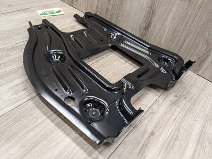 14-16 OEM Mercedes W212 E350 E550 Rear Package Loud Speaker Audio Tray Bracket