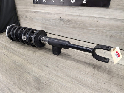 2021 BMW 540i G30 Rear Right Passenger Spring Strut Shock Absorber 6896010 21-23 OEM BMW G30 540 REAR Right Passenger Side Strut Shock Absorber w/ Spring