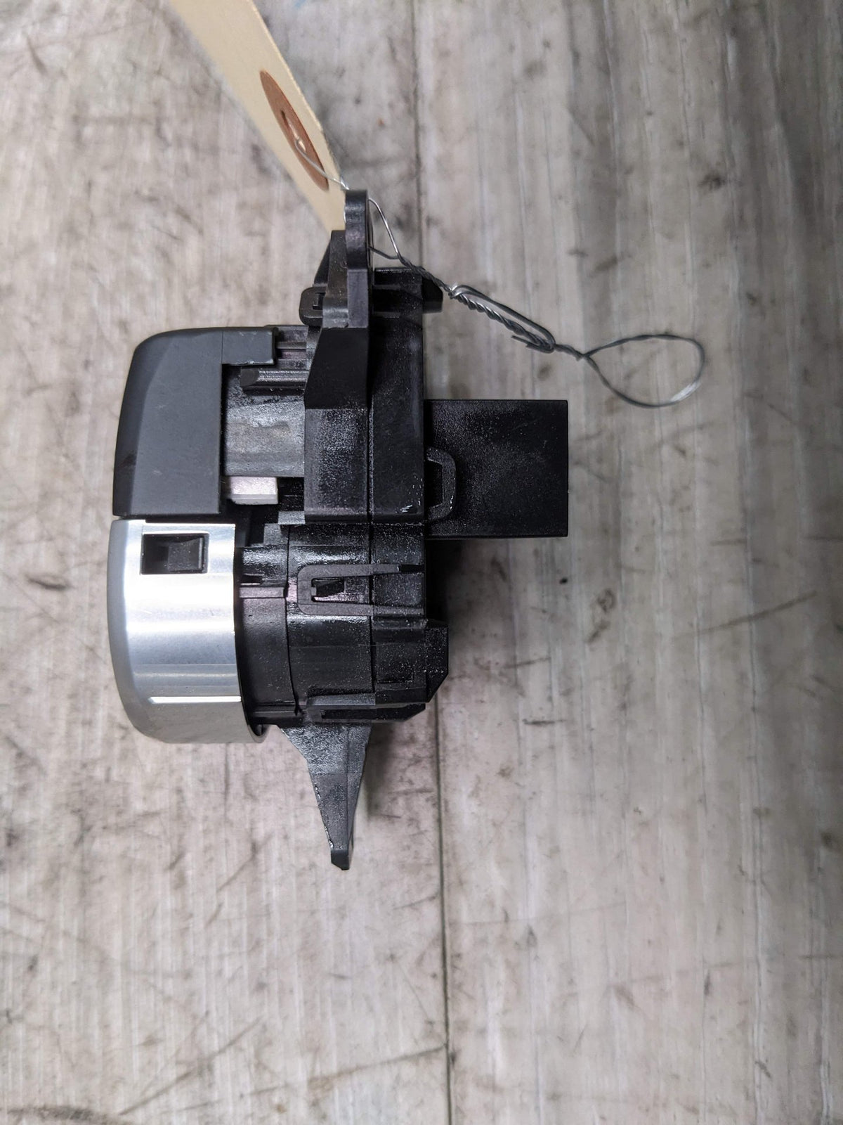 14-18 OEM BMW F15 F16 F85 F86 X5 X6 M Auto Start Stop Ignition Button Switch