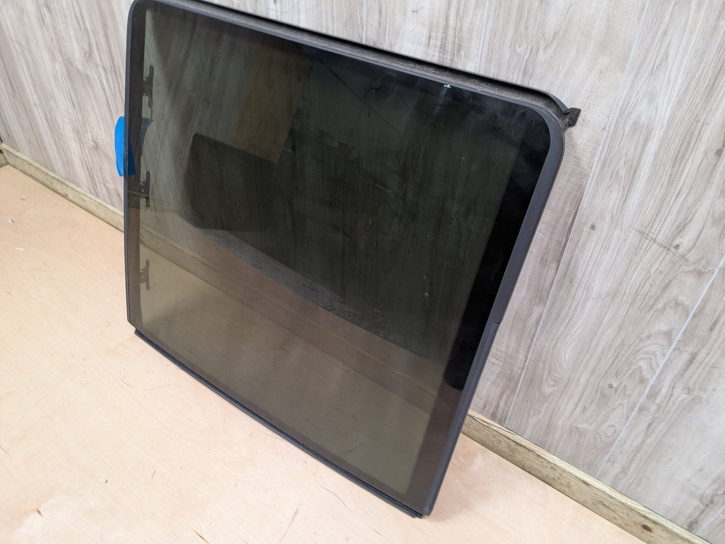 18-24 OEM BMW F97 G01 X3 X3M Rear Sunroof Sun Roof Cover Window Glass 7493796