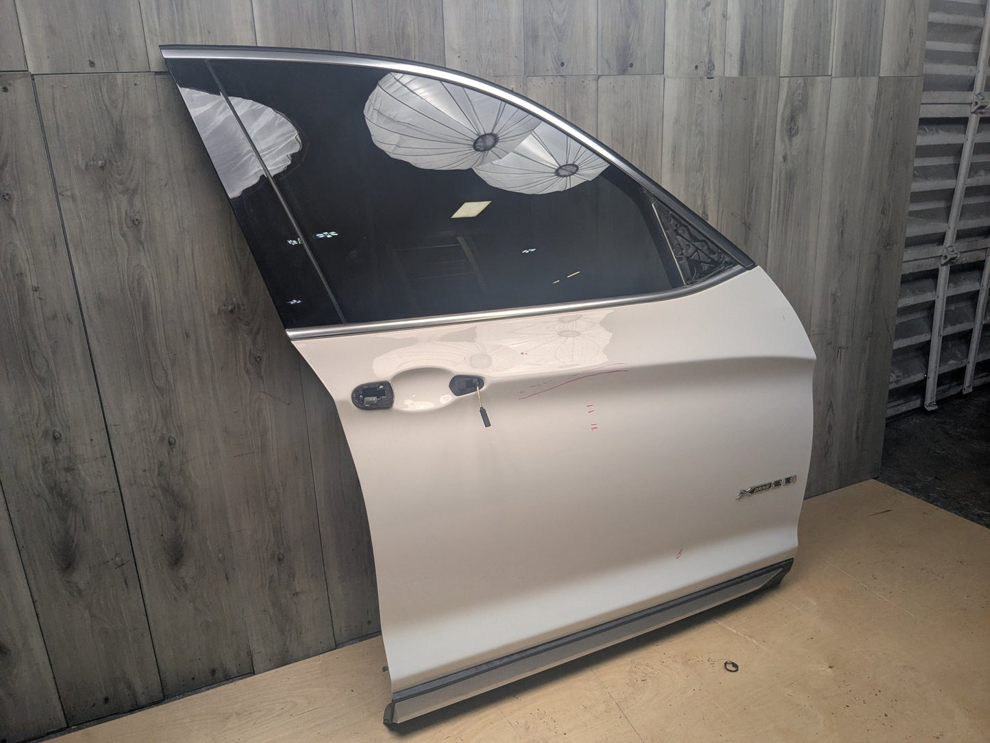 11-17 OEM BMW F25 X3 28 35 FRONT Right Passenger Door Shell Panel White 300 ALPINWEISS III (300)
