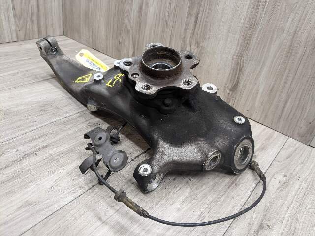 OEM BMW G30 530 540 M550 AWD Front Left Driver Hub Spindle Knuckle Wheel Bearing