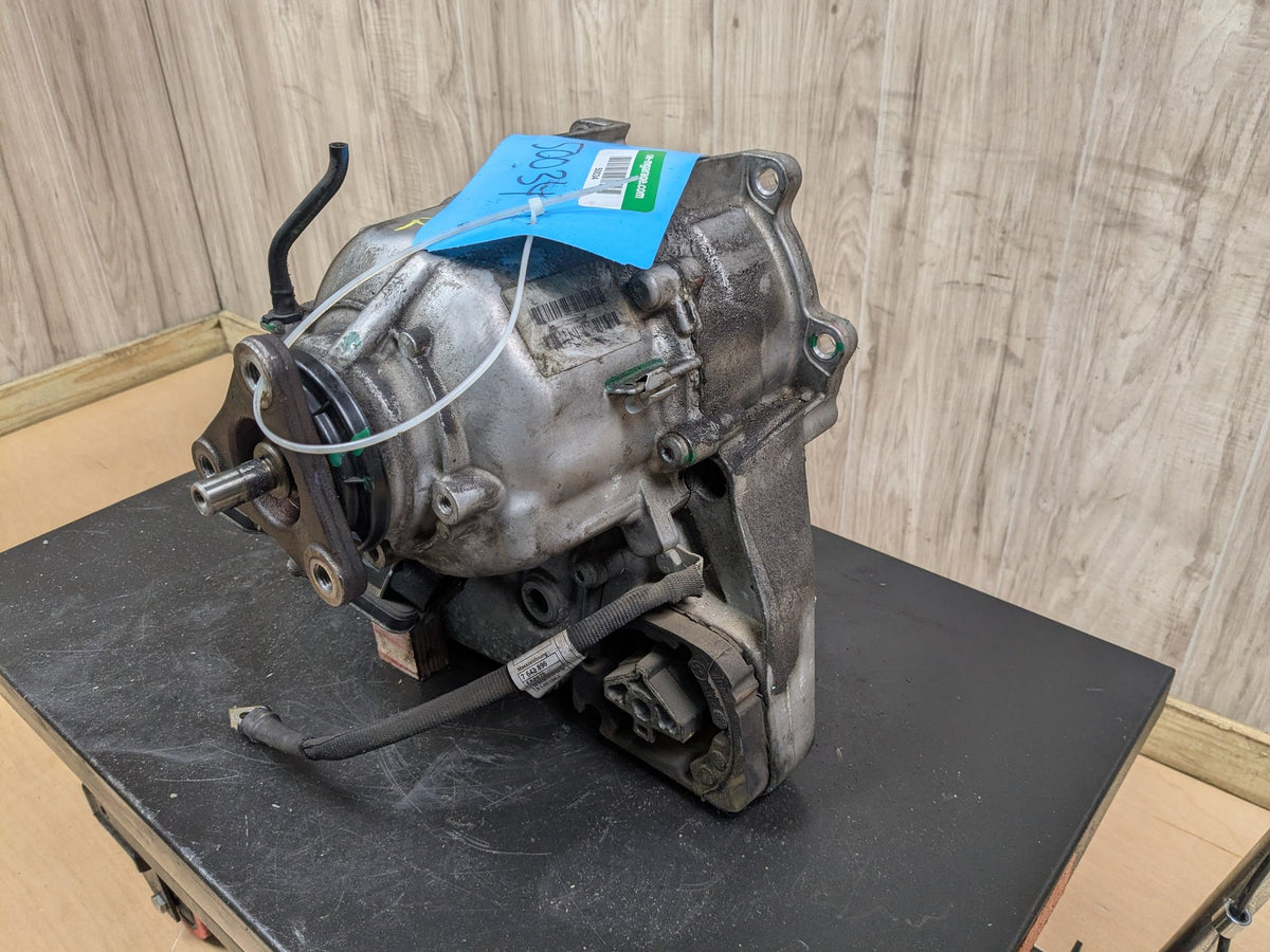 2014 BMW X5 F15 Transmission Transfer Case 122516k ATC45L 8623349