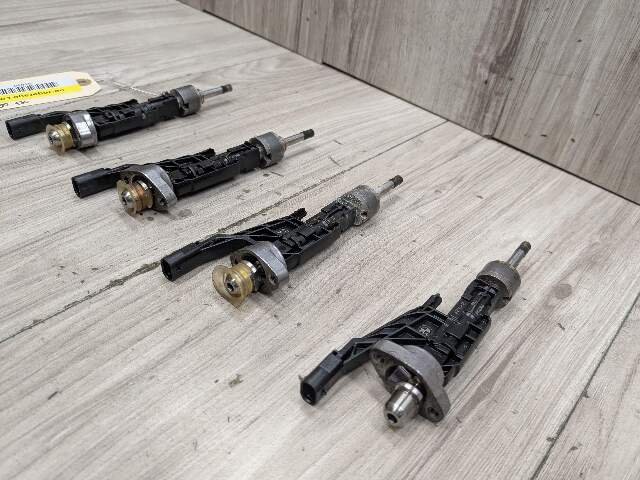 OEM BMW F44 F48 G01 G05 G20 G26 G30 G42 Engine High Pressure Fuel Injectors Set