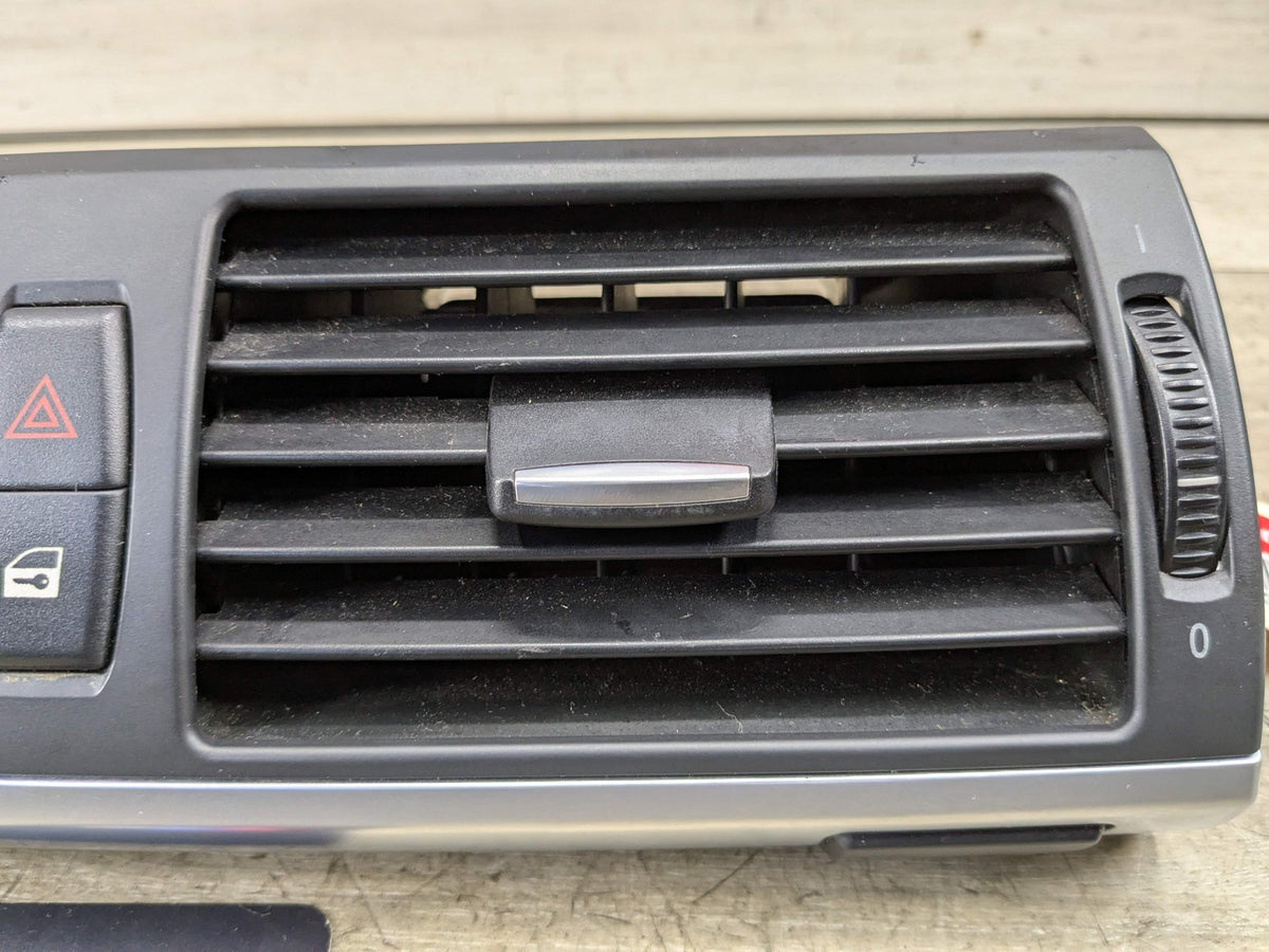 07-14 OEM BMW E70 E71 X5 X6 X5M X6M Dash Center AC Air Vent Grille Hazard Black