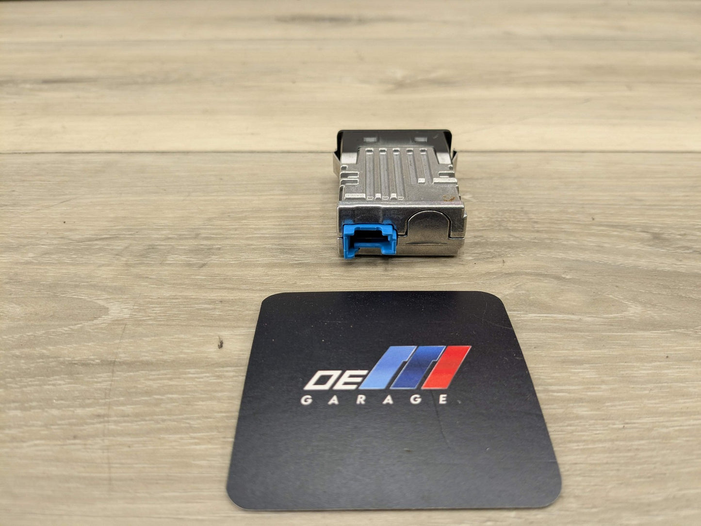 OEM BMW F48 F97 G01 G12 G20 G26 G30 USB Type C Socket Charger Port Connector