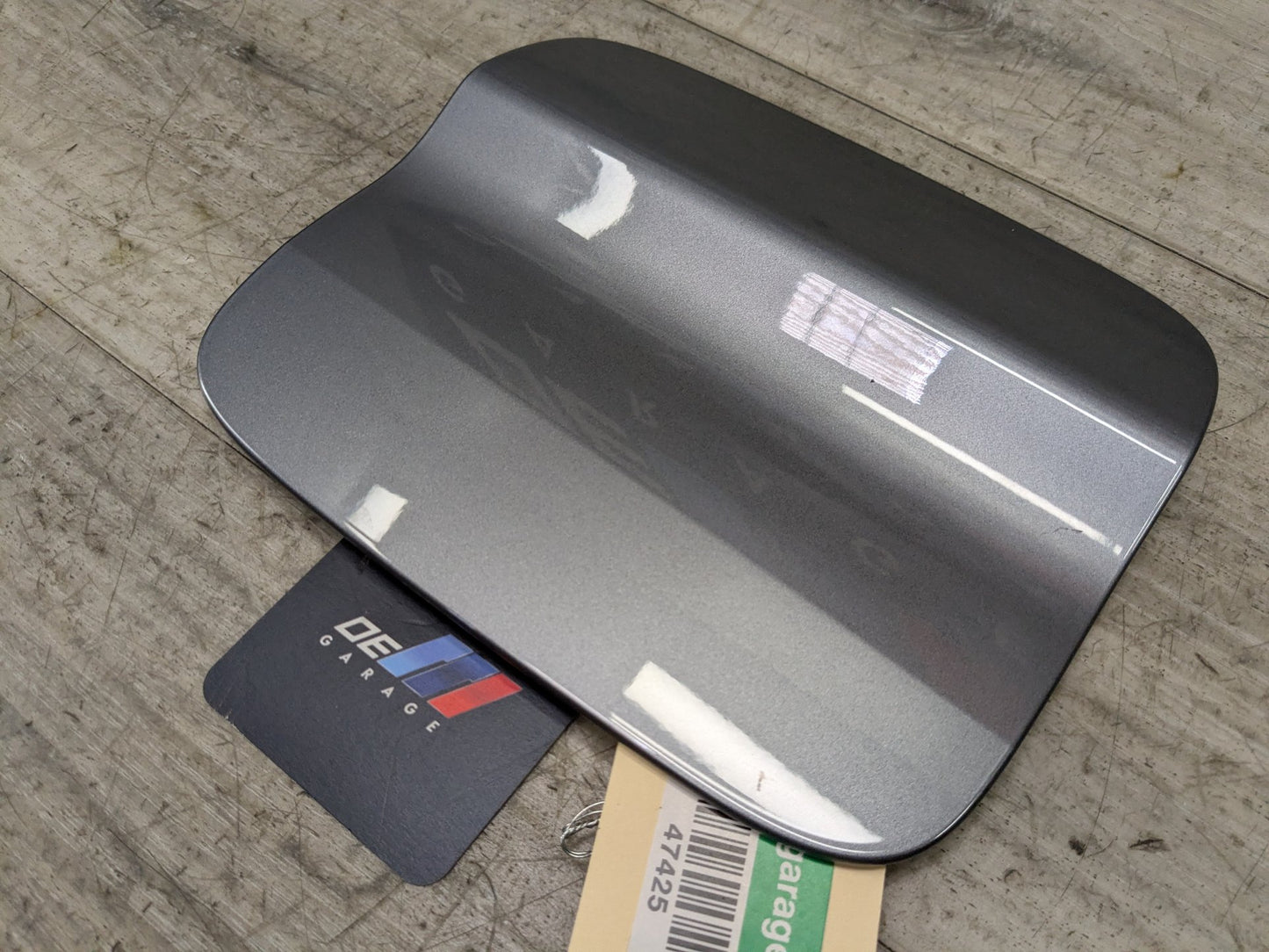 14-18 F15 X5 F85 X5M Rear Fuel Gas Tank Flap Filler Lid Cover Cap Gray