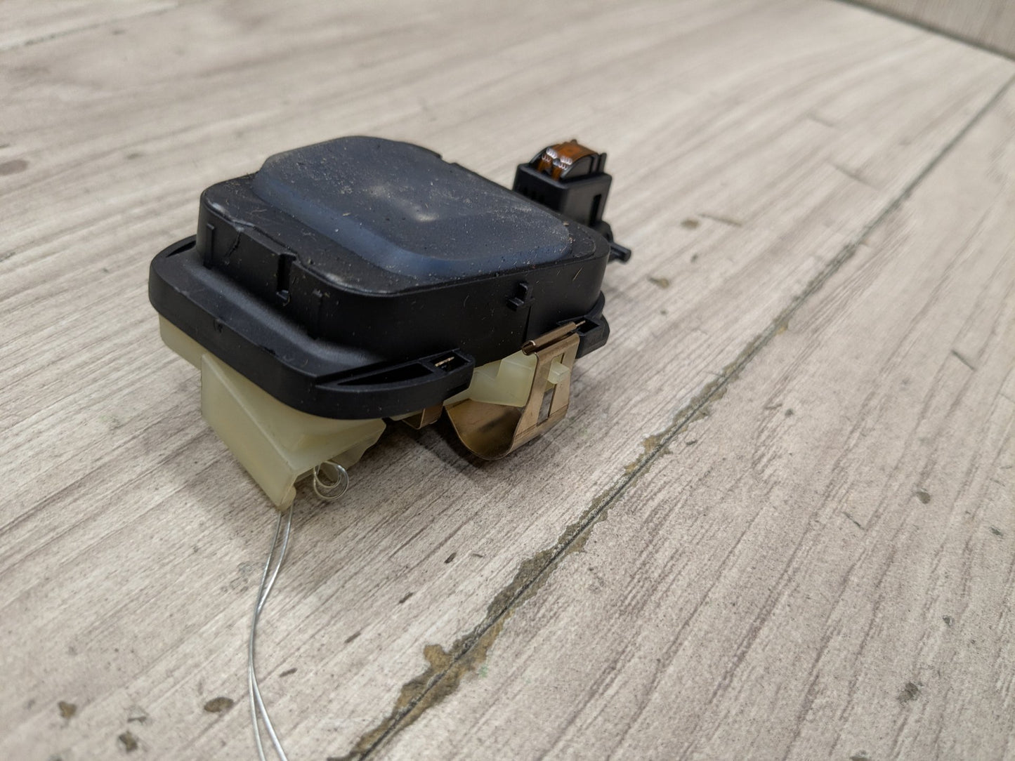 2015-2021 Mercedes-Benz C43 W205 Rain Light Sensor (RLS) Module A2059006615