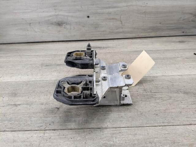 2011 - 2016 BMW 335i F30 Radiator Lower Mounting Brackets SET 0 N55B30M0