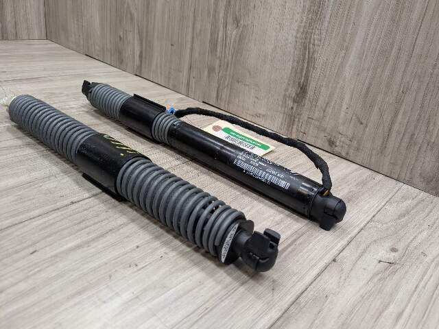 17-20 OEM BMW G30 F90 M5 540 Rear Right Trunk Strut Spindle Drive Power Lift
