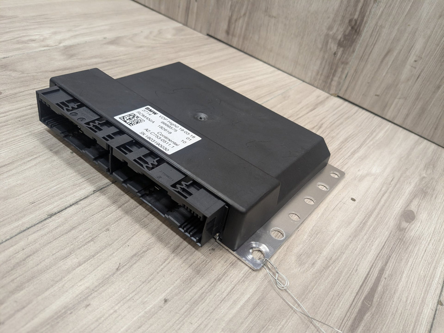 OEM BMW G12 G30 M550 750 M760 Active Air Suspension VDP Control Module Unit