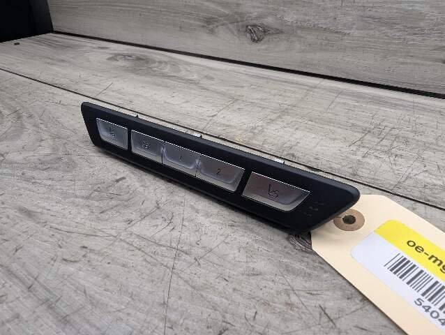 2016 - 2022 BMW 750i G12 Front Left Driver Seat Control Switch 9382799 N63B44O2