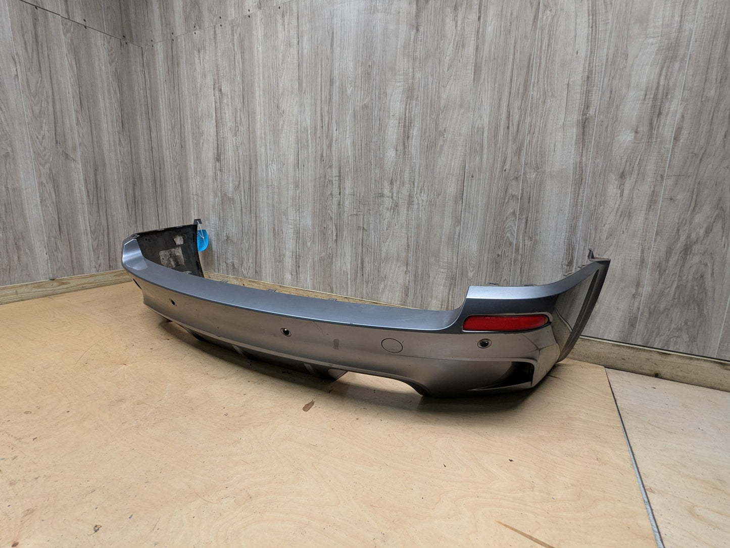 10-13 OEM BMW E70 X5M Rear Bumper Trim Cover Panel Assembly Gray A52 SPACEGRAU METALLIC (A52)