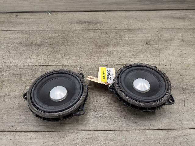 OEM BMW F30 F32 F82 M4 G12 Audio Sound Speaker Subwoofer HARMAN Kardon Pair
