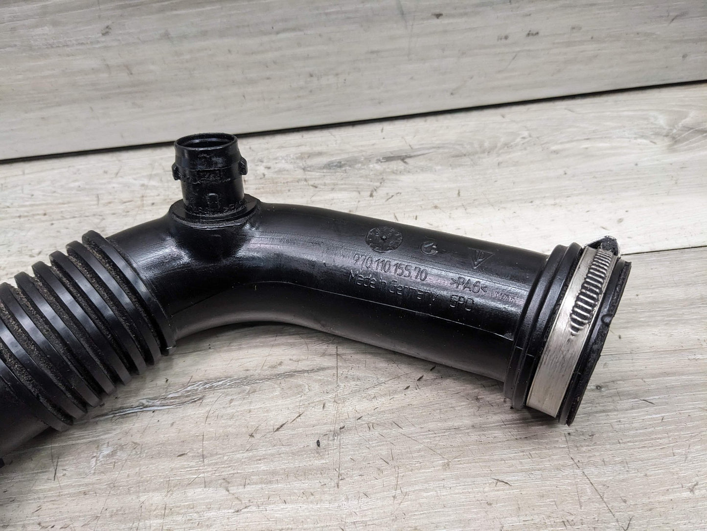10-16 OEM Porsche Panamera Right Passenger Engine Air Intake Turbo Hose Inlet